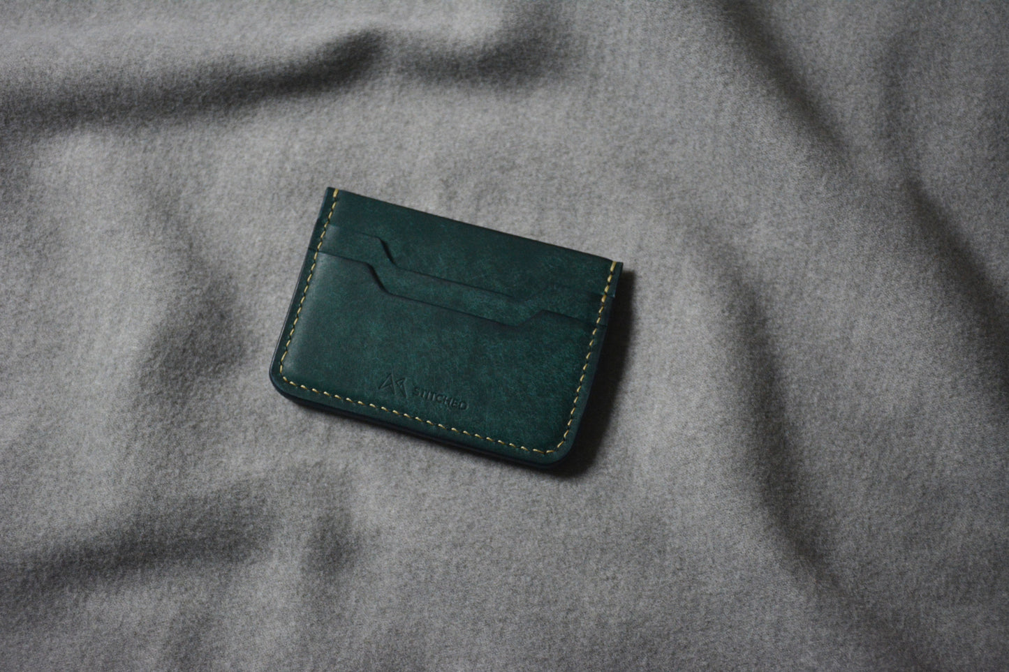 Card Holder H1