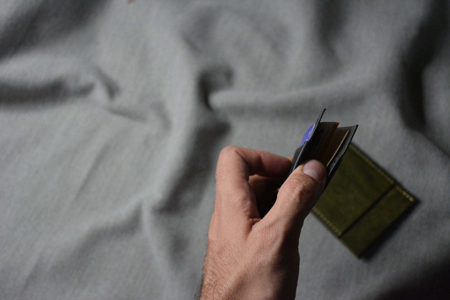 Card Holder "Flow"
