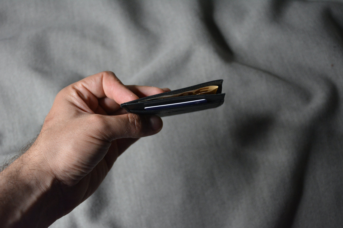 Card Holder "Flow"