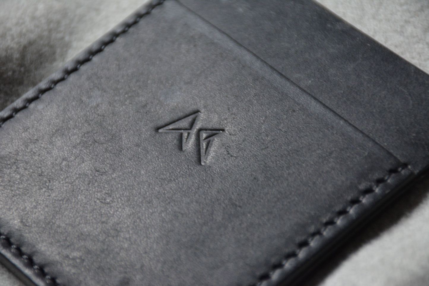 Card Holder "Flow"