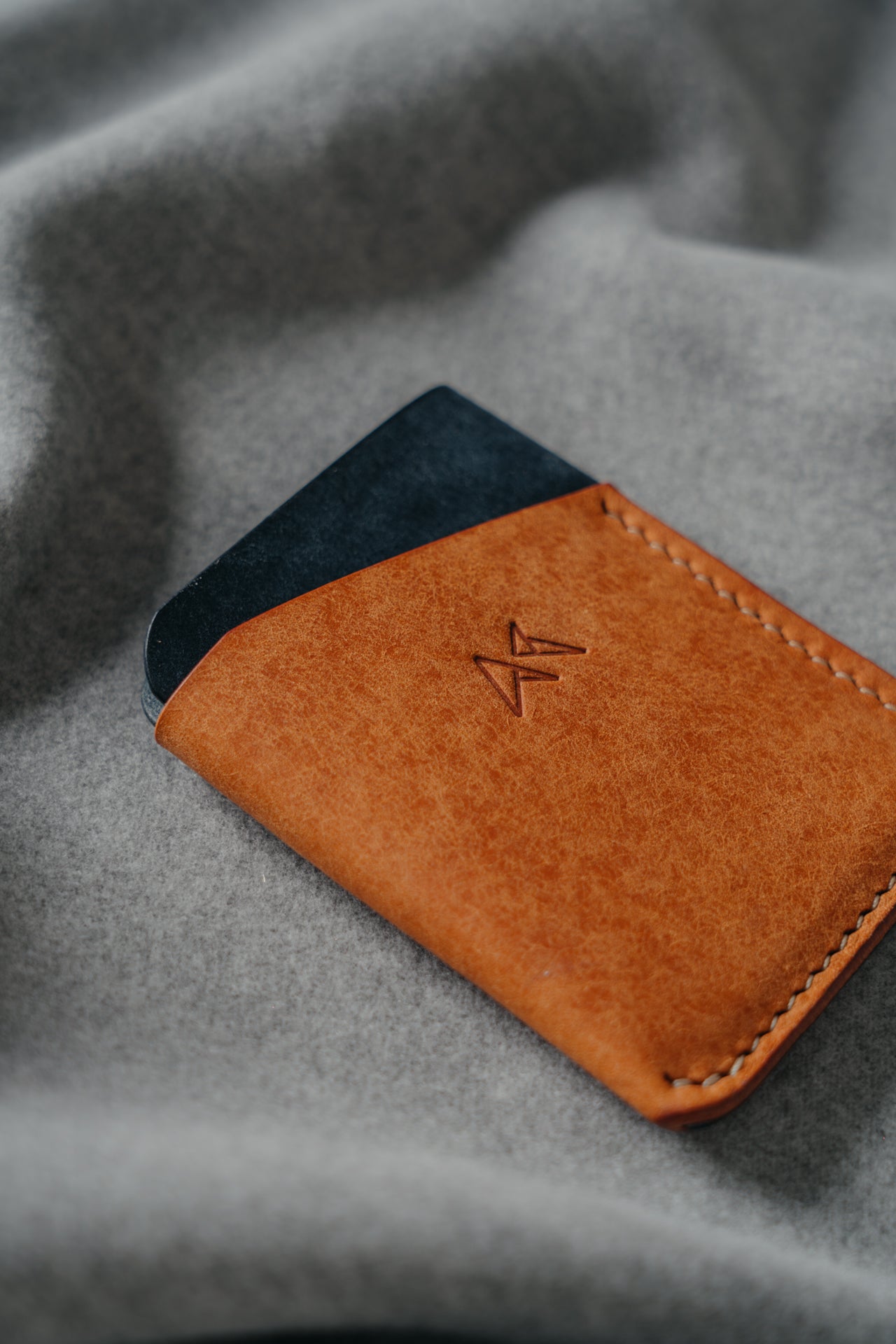 Card Holder V2