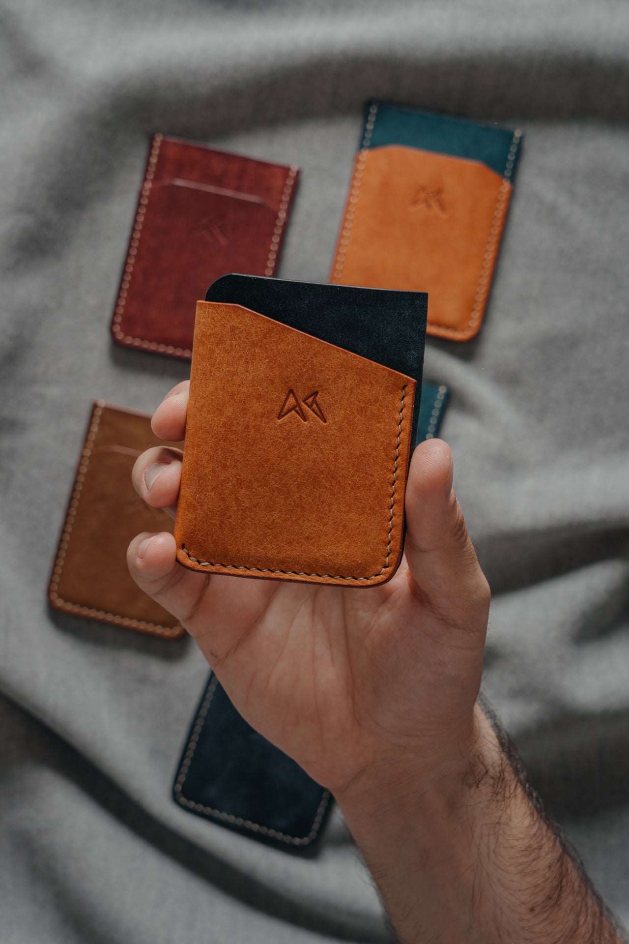 Card Holder V2